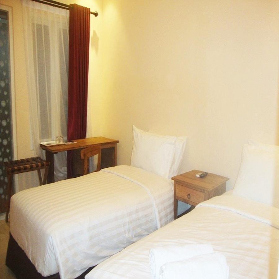 Front One Boutique Baluran Malang Hotel Luaran gambar