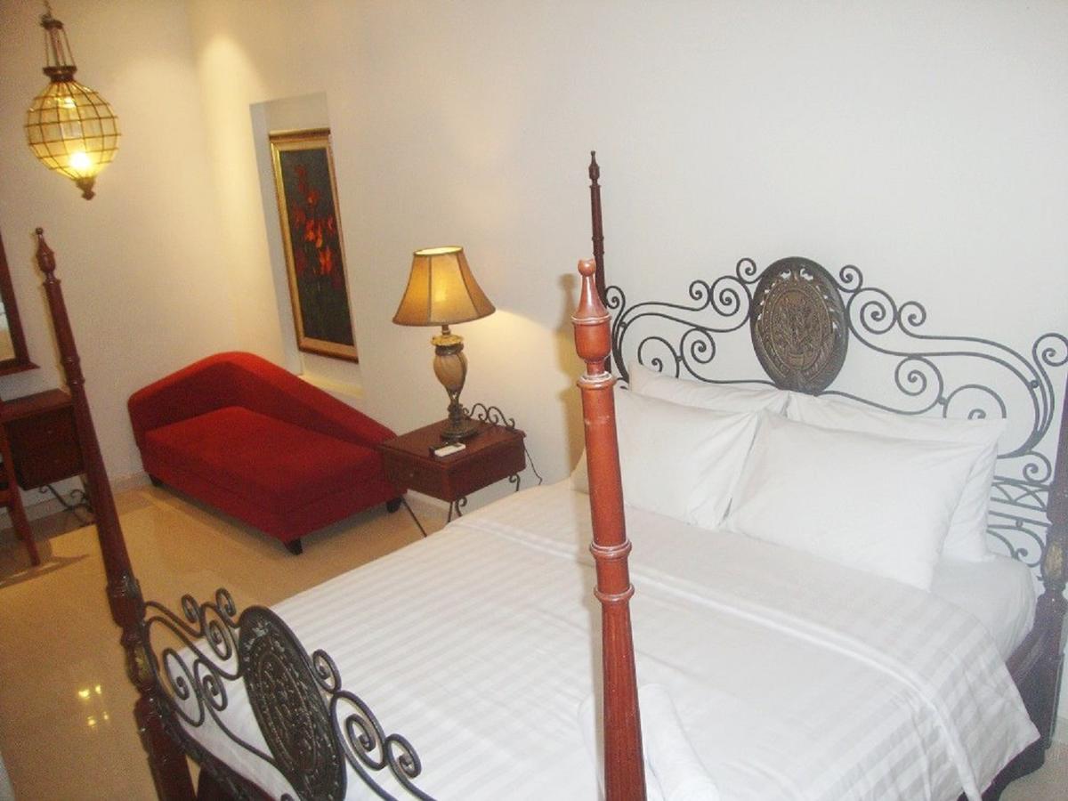 Front One Boutique Baluran Malang Hotel Luaran gambar