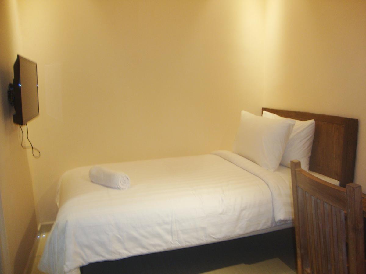 Front One Boutique Baluran Malang Hotel Luaran gambar