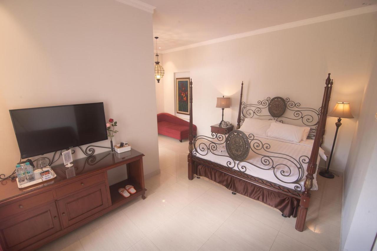 Front One Boutique Baluran Malang Hotel Luaran gambar
