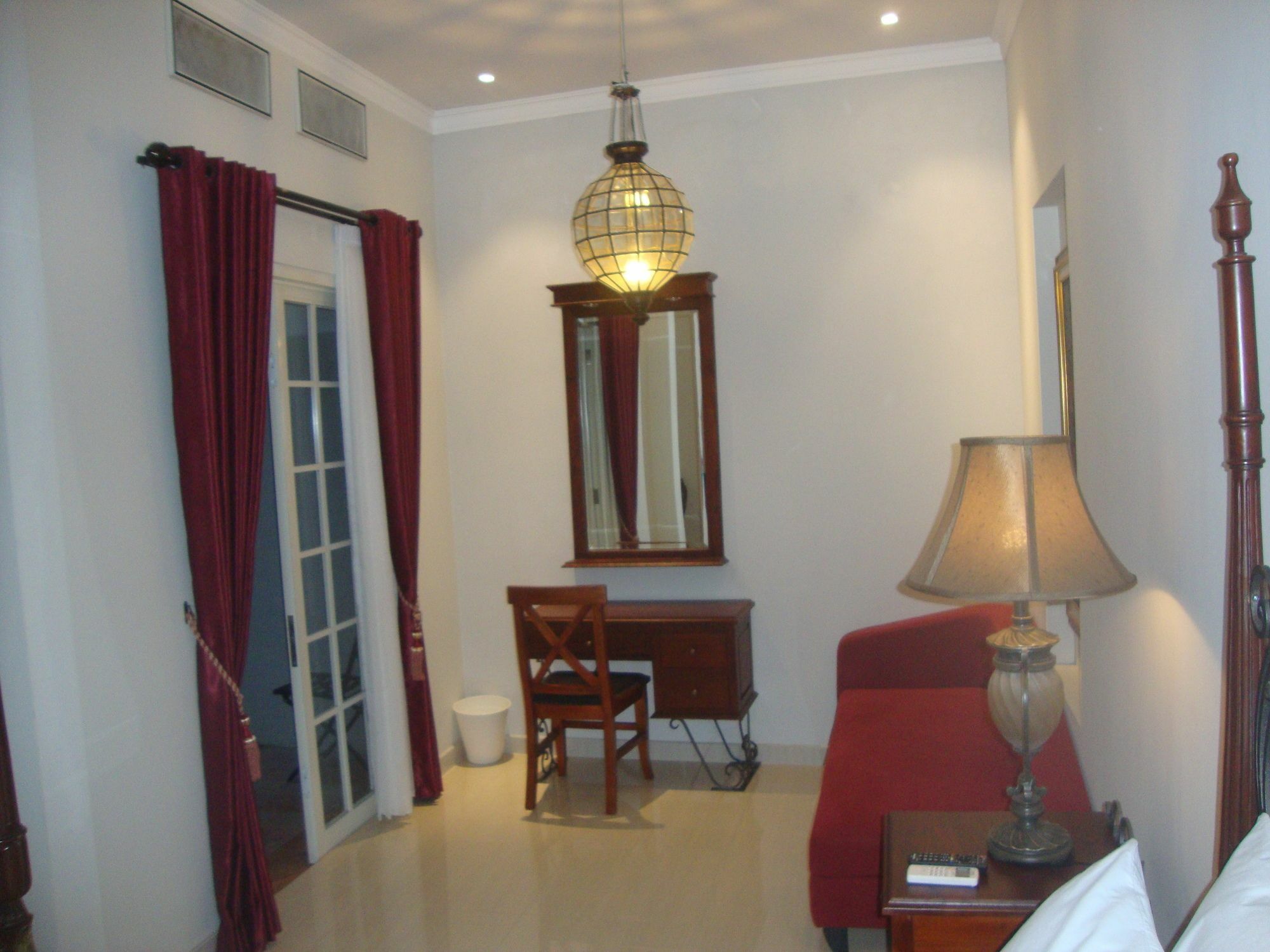 Front One Boutique Baluran Malang Hotel Luaran gambar